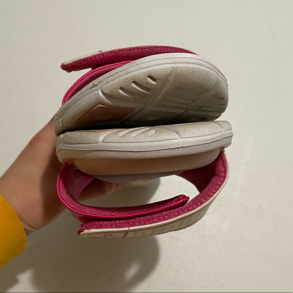 Nike Size 10 Women's Comfort Footbed Slide Sandals Pink/White - Picture 6 of 8